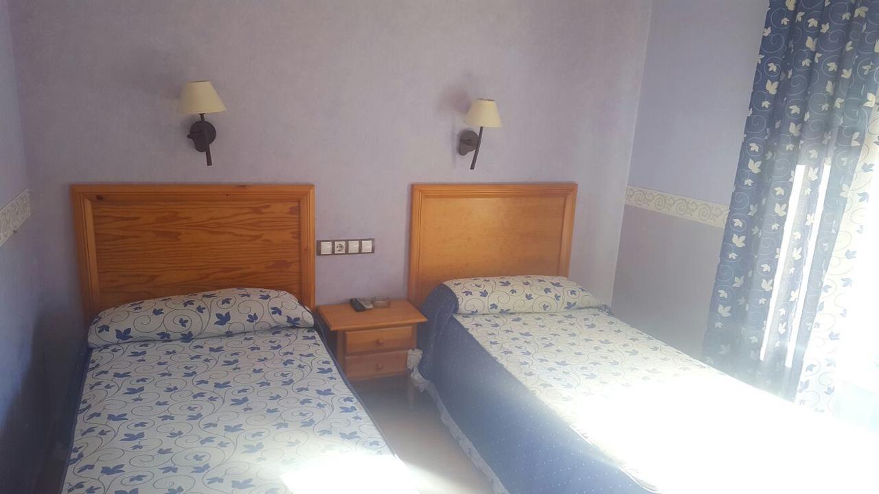 Hostal Restaurante San Juan Molina de Aragon Luaran gambar