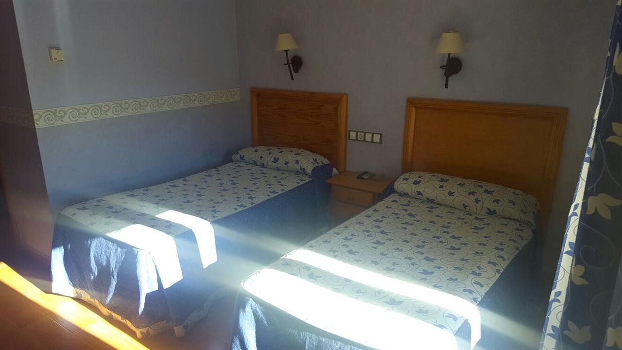 Hostal Restaurante San Juan Molina de Aragon Luaran gambar